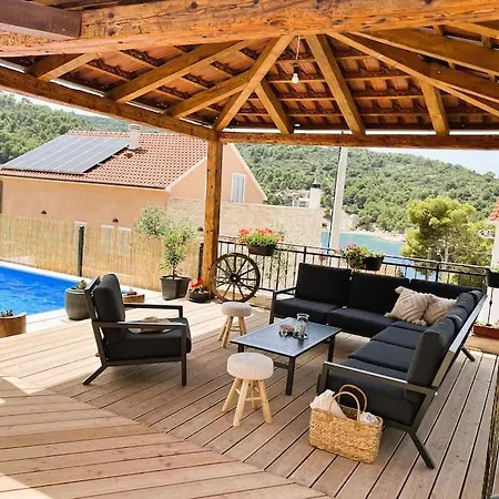 Solta Stone House Villa *