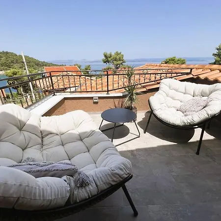 Villa Solta Stone House Stomorska