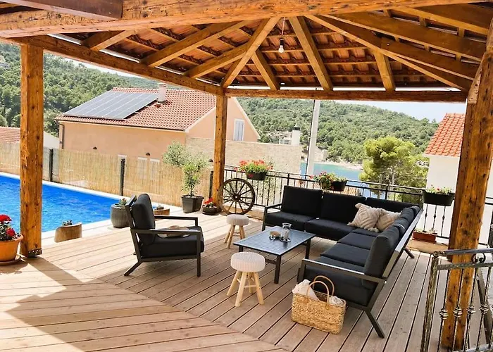 Solta Stone House Villa *