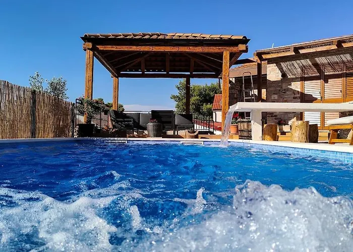 Solta Stone House